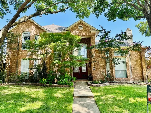 $678,000 | 701 Pine Lakes Drive, Plano, TX 75025