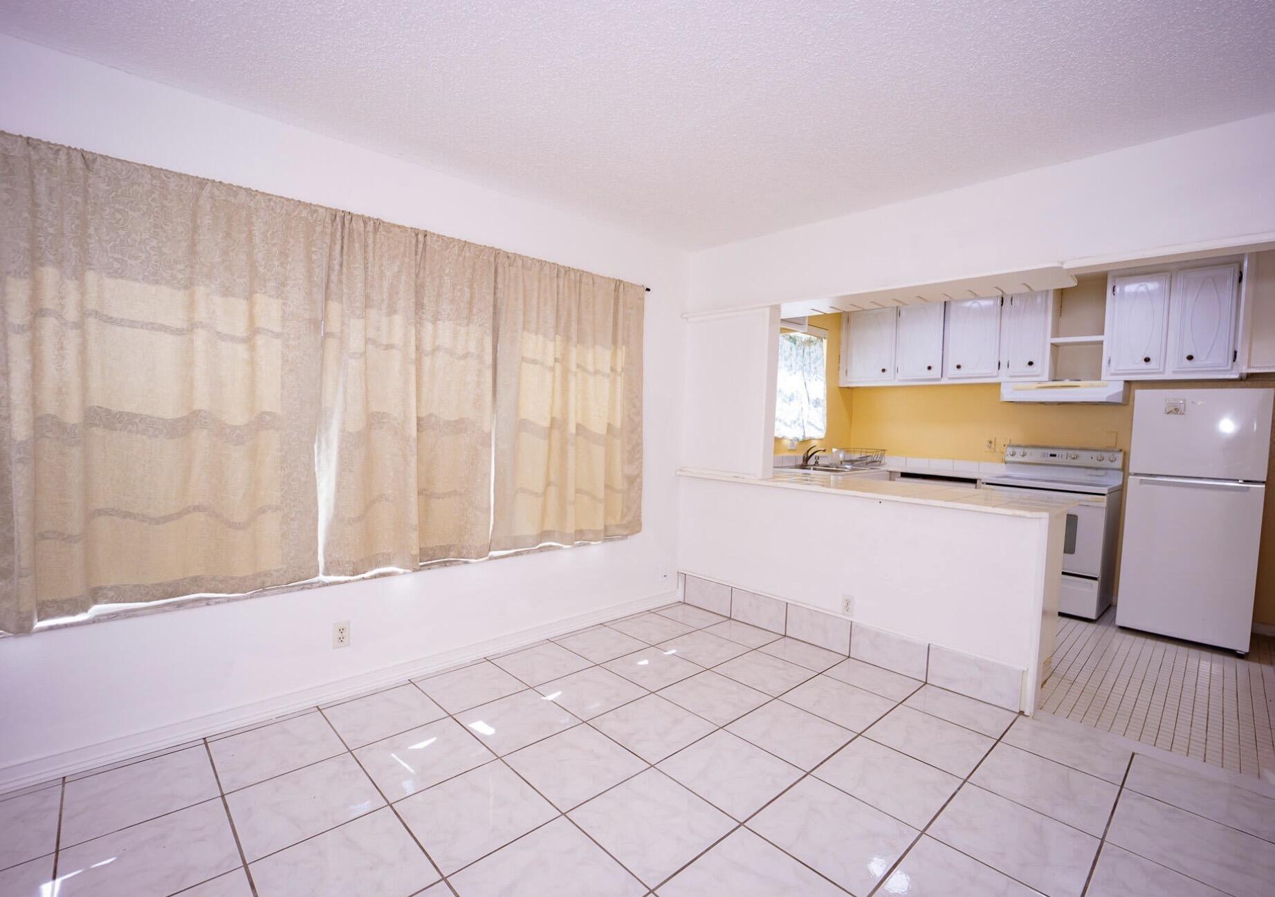 3240 Ridge Hill Road, Unit C Boynton Beach, FL 33435 - Photo 9 of 17 IMG_0102