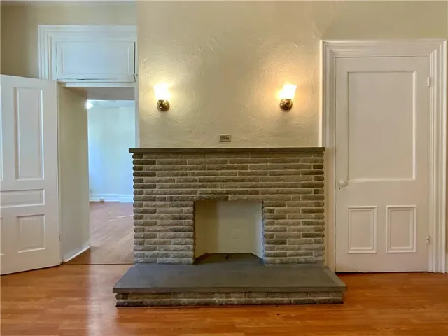 $2,100 | 87 1/2 Steuben Street, Pittsburgh, PA 15220
