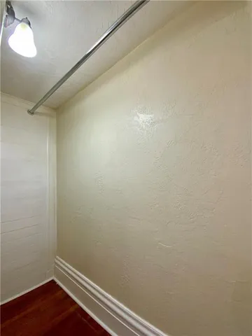 $2,100 | 87 1/2 Steuben Street, Pittsburgh, PA 15220