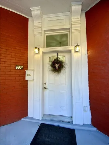 $2,100 | 87 1/2 Steuben Street, Pittsburgh, PA 15220