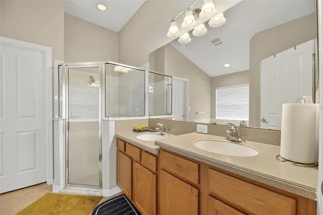 $425,000 | 424 Down Pine Drive, Seffner, FL 33584