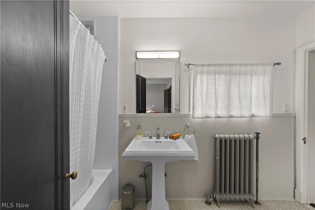 12655 Cedar Road Cleveland Heights, OH 44106 - Photo 33 of 49 Gallery Image 33