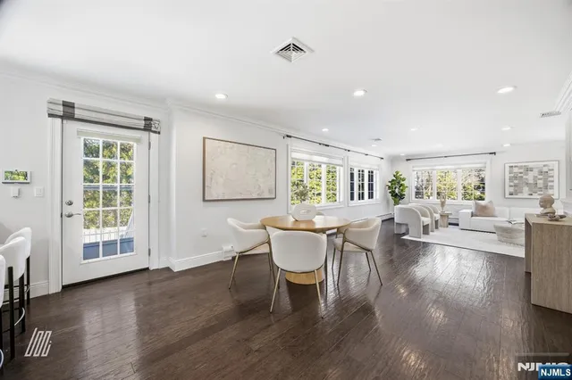 $1,690,000 | 39 Drury Lane, Demarest, NJ 07627