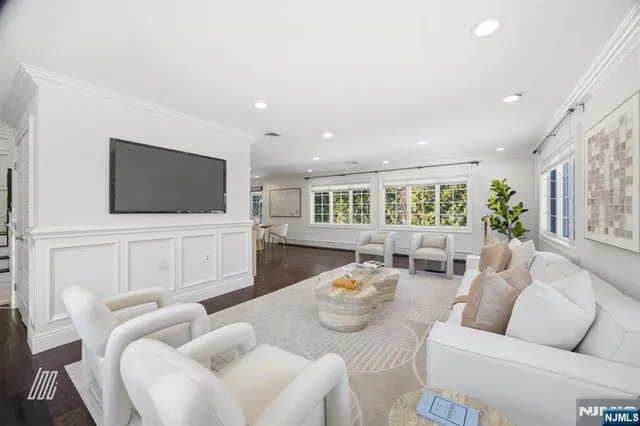 $1,690,000 | 39 Drury Lane, Demarest, NJ 07627