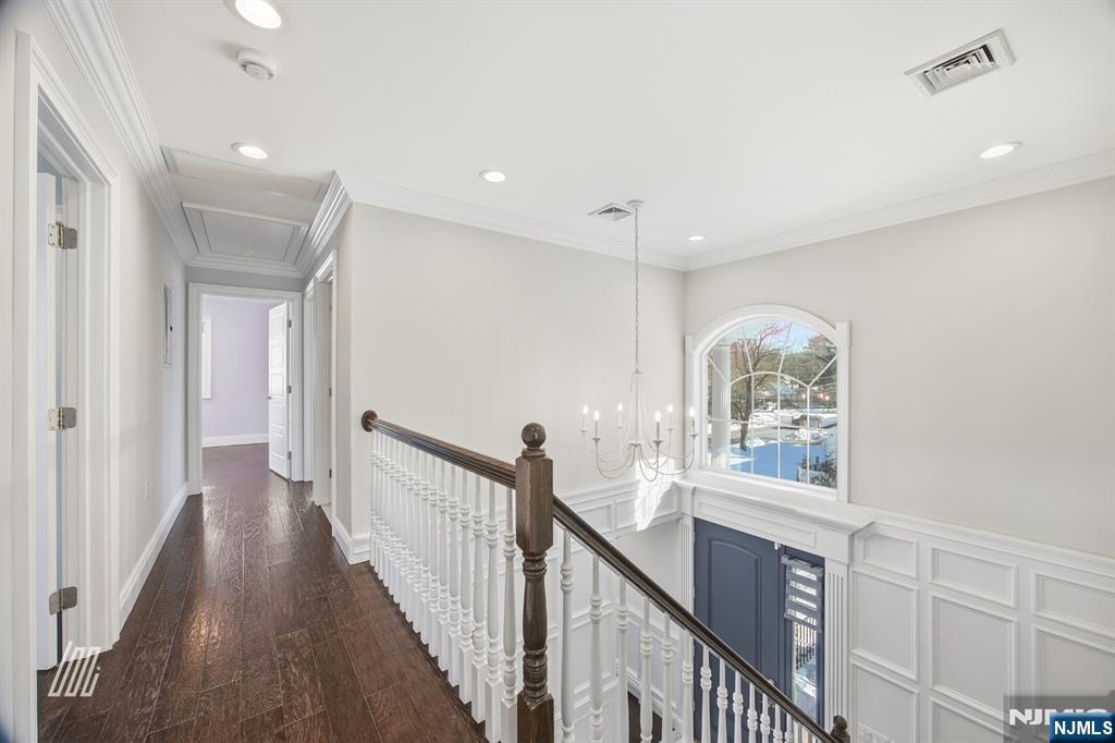 39 Drury Lane Demarest, NJ 07627 - Photo 19 of 45