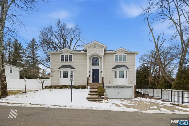 $1,690,000 | 39 Drury Lane, Demarest, NJ 07627