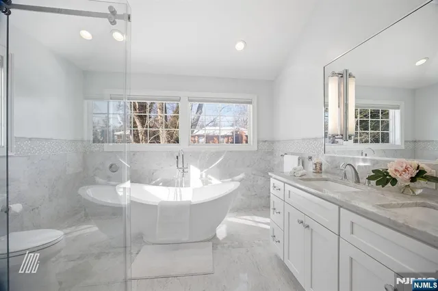 $1,690,000 | 39 Drury Lane, Demarest, NJ 07627