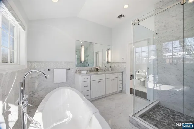 $1,690,000 | 39 Drury Lane, Demarest, NJ 07627