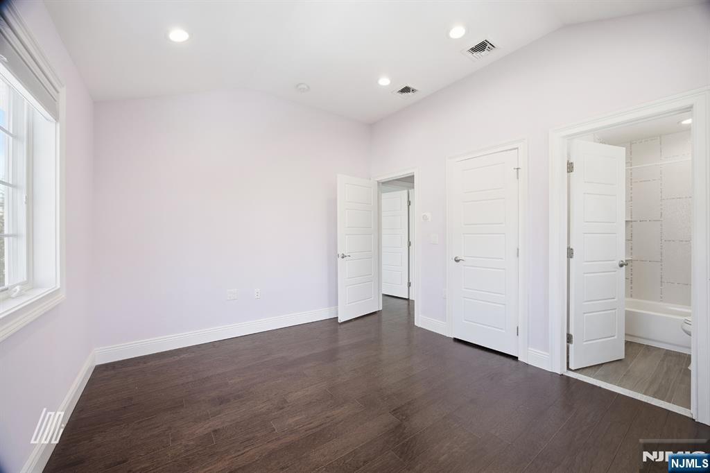 39 Drury Lane Demarest, NJ 07627 - Photo 34 of 45