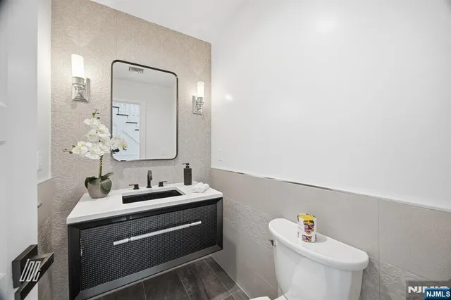 $1,690,000 | 39 Drury Lane, Demarest, NJ 07627