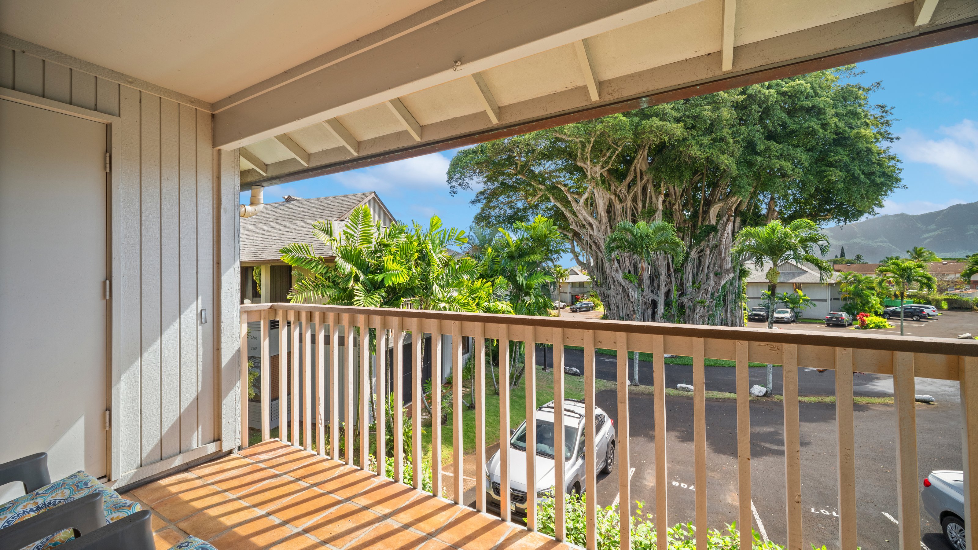 4121 Rice Street, Unit 2708 Lihue, HI 96766 - Photo 11 of 29 a view of a porch