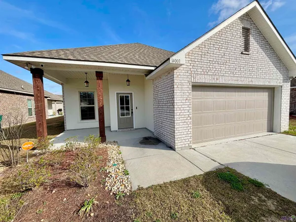 $260,000 | 14001 Barrington Avenue, Denham Springs, LA 70726