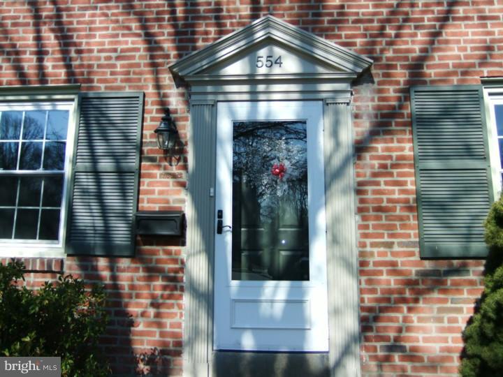 554 Evans Road Springfield, PA 19064 - Photo 2 of 24 Exterior Front