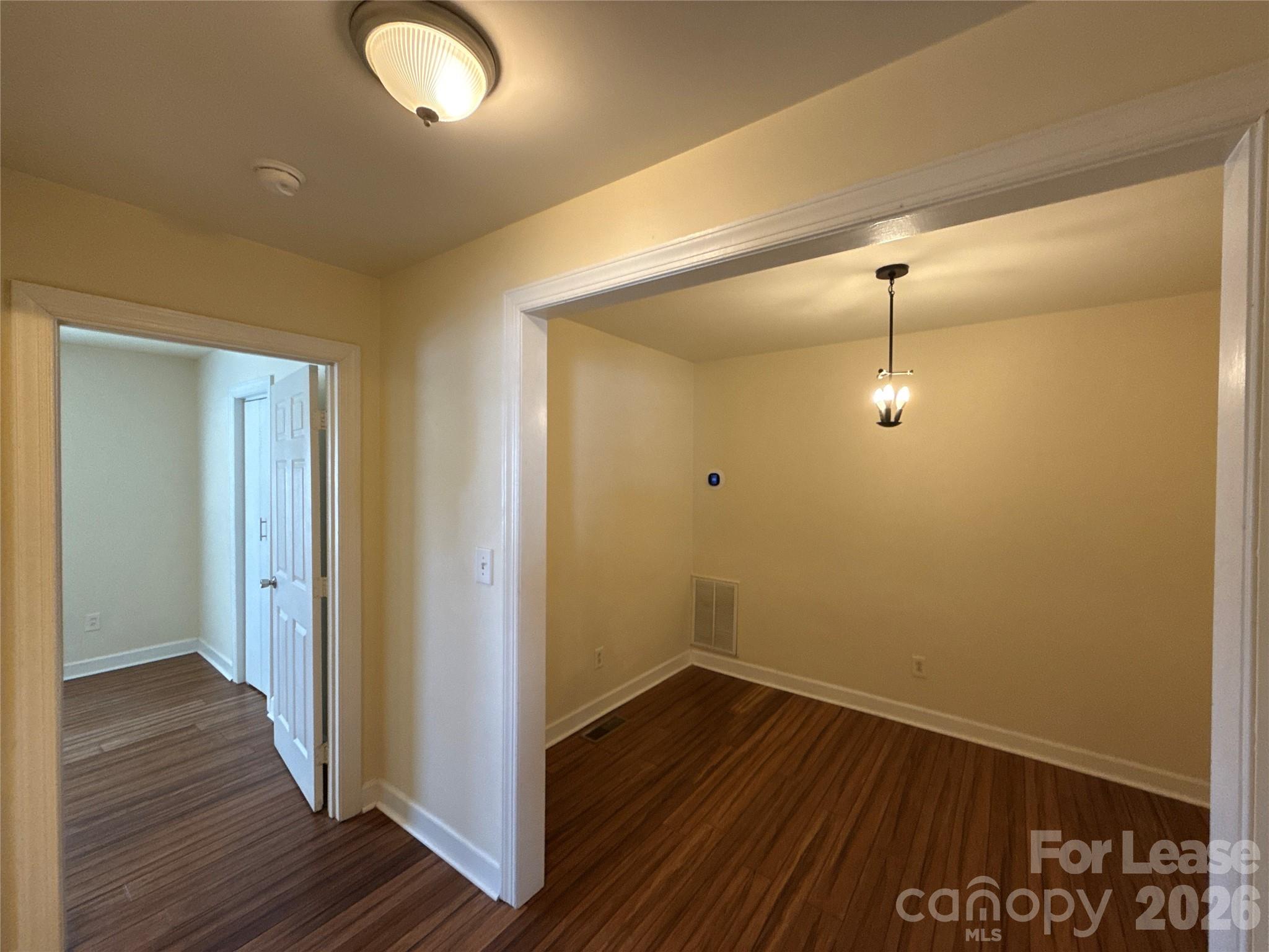 707 Grandin Road, Unit C Charlotte, NC 28208 - Photo 5 of 12