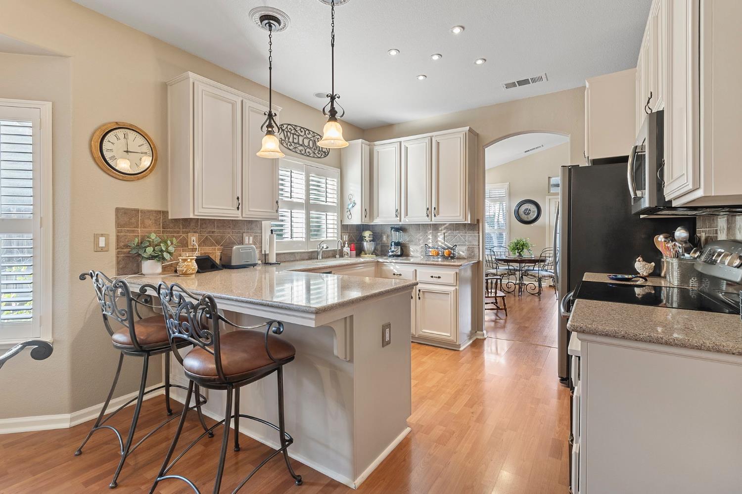 1663 Alex Way Turlock, CA 95382 - Photo 13 of 37