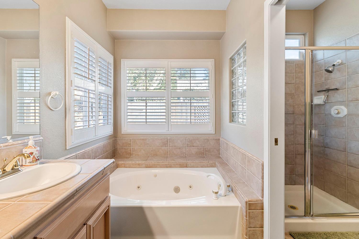 1663 Alex Way Turlock, CA 95382 - Photo 25 of 37