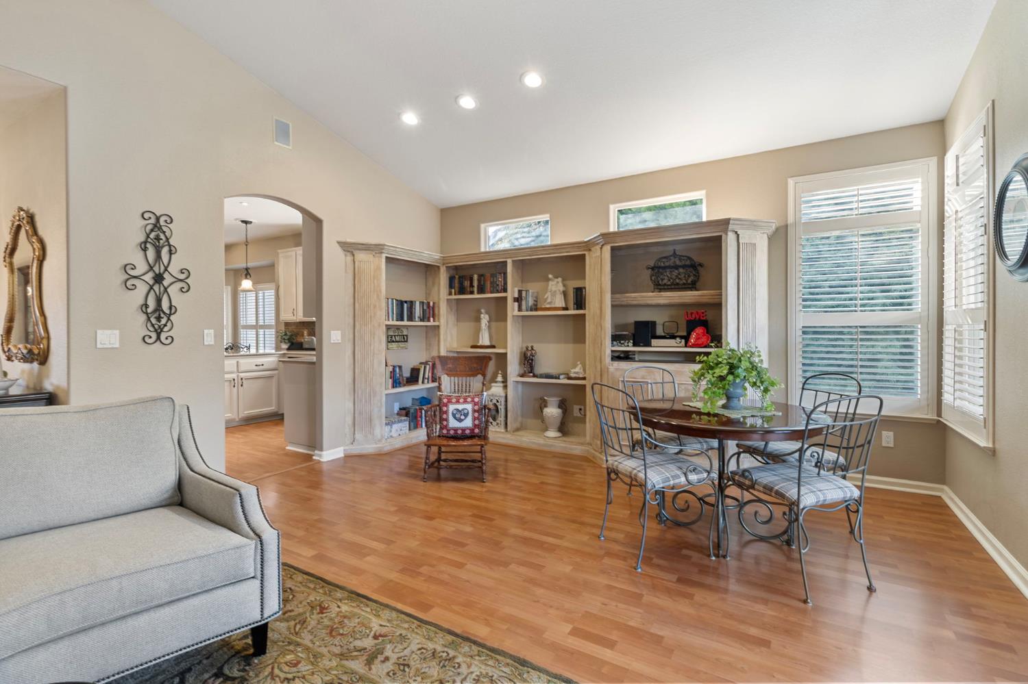 1663 Alex Way Turlock, CA 95382 - Photo 9 of 37