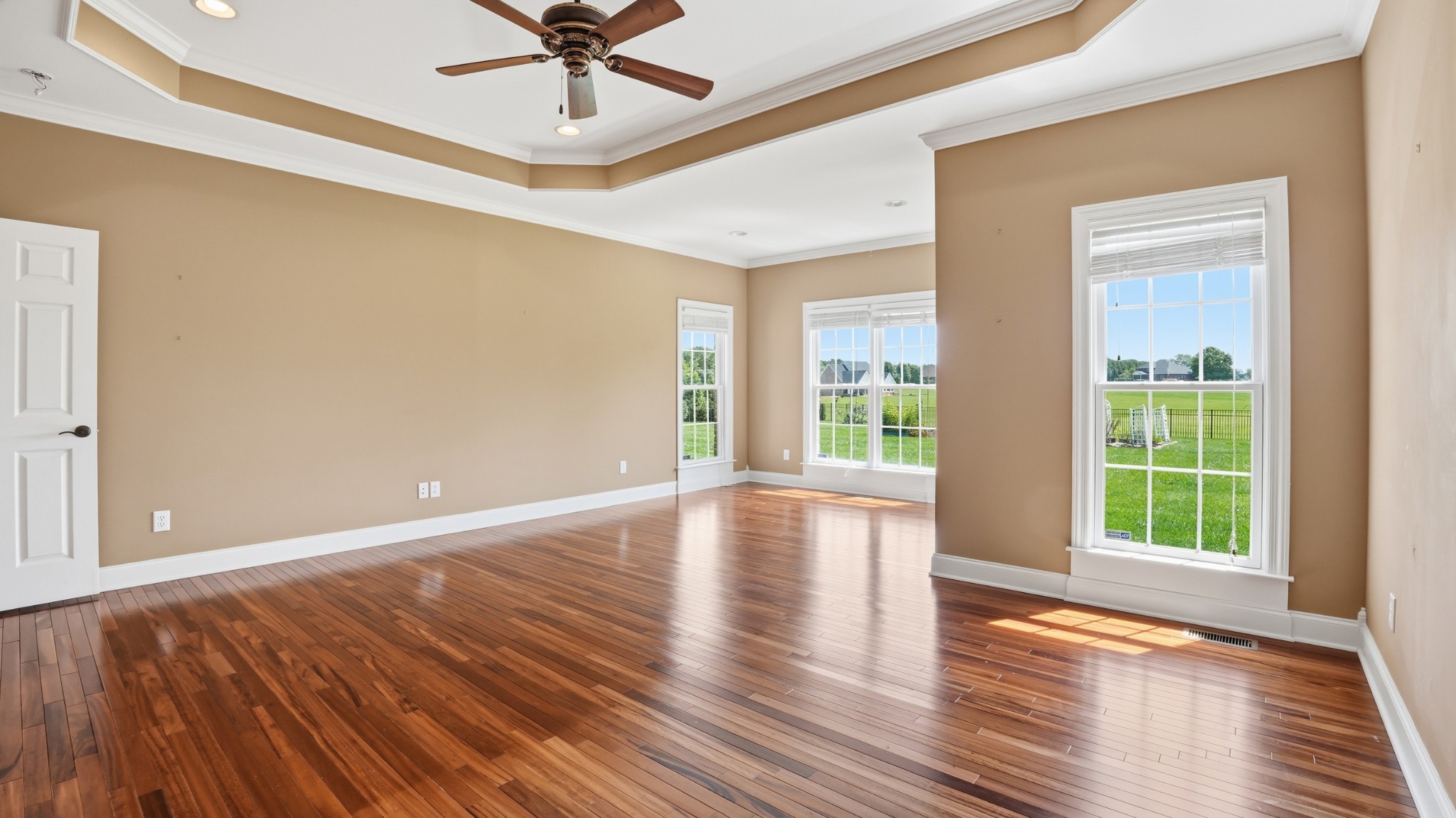 292 Ridgecrest Drive Winchester, TN 37398 - Photo 31 of 62 a view of an empty room with wooden floor and a window