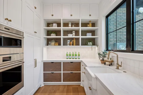 $3,275,000 | 5341 Kellogg Avenue, Edina, MN 55424