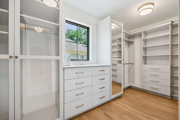 $3,275,000 | 5341 Kellogg Avenue, Edina, MN 55424