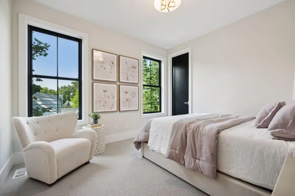 $3,275,000 | 5341 Kellogg Avenue, Edina, MN 55424