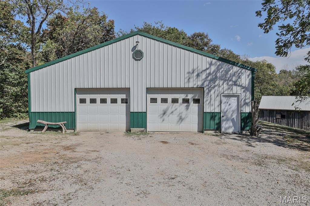 400 Washboard Trail Hillsboro, IL 62049 - Photo 15 of 55