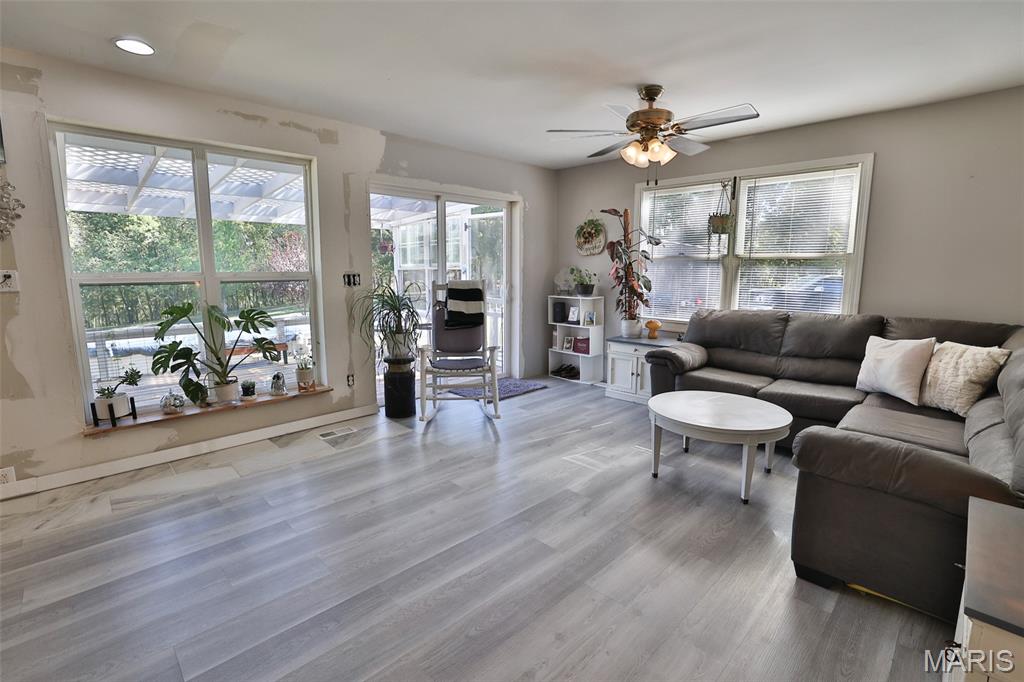 400 Washboard Trail Hillsboro, IL 62049 - Photo 22 of 55