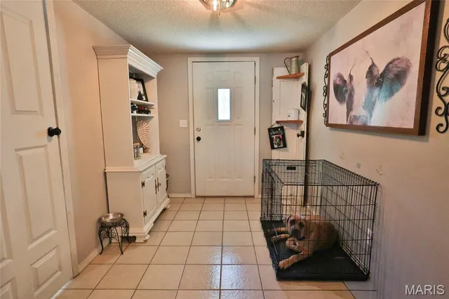 $324,900 | 400 Washboard Trail, Hillsboro, IL 62049