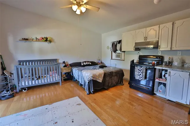 $324,900 | 400 Washboard Trail, Hillsboro, IL 62049