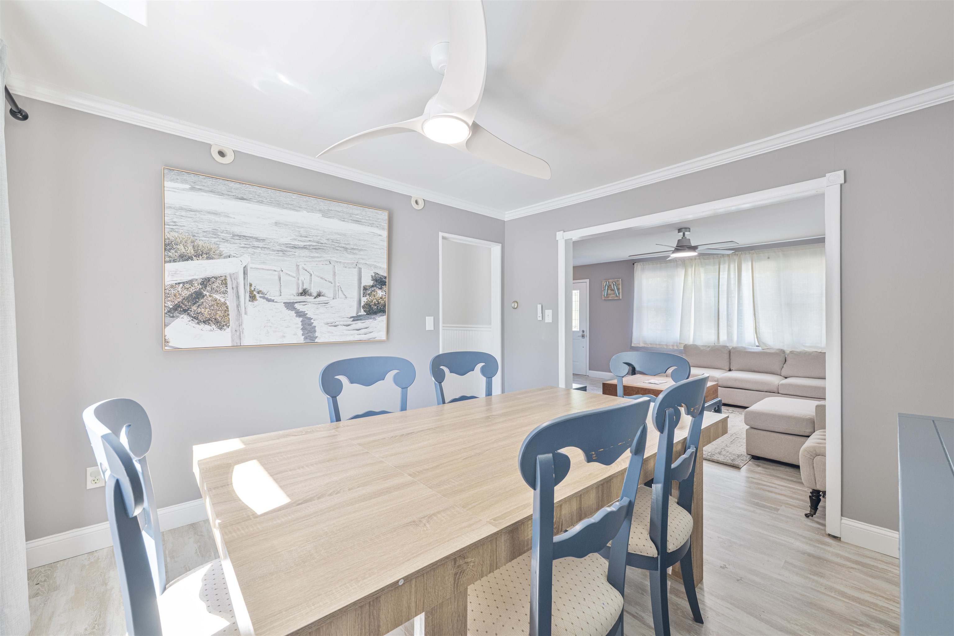 18 Pinewood Road Cape May, NJ 08204 - Photo 13 of 50 a dining room with furniture and window