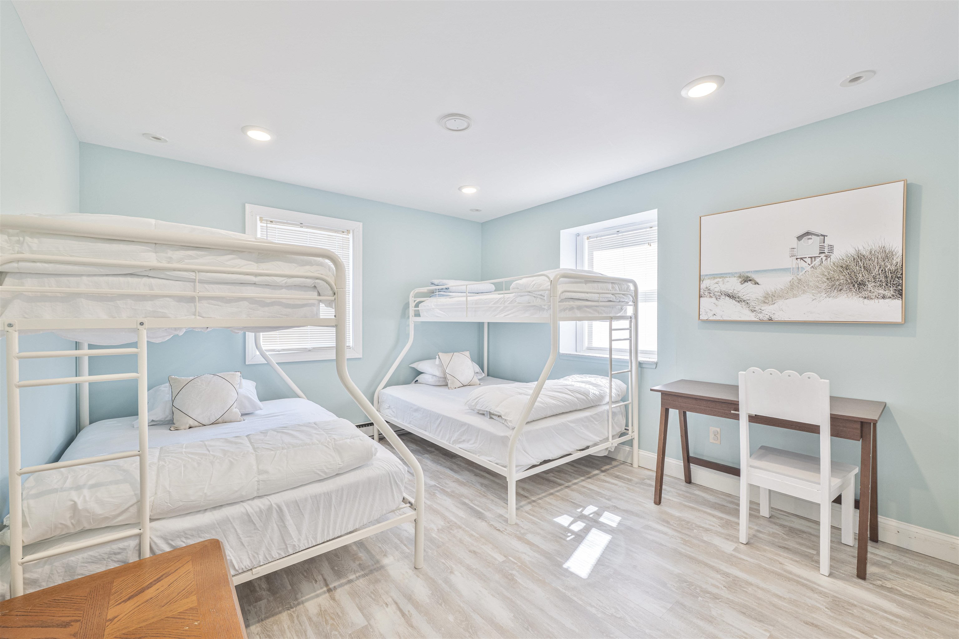 18 Pinewood Road Cape May, NJ 08204 - Photo 24 of 50 a living room with furniture and a wooden floor