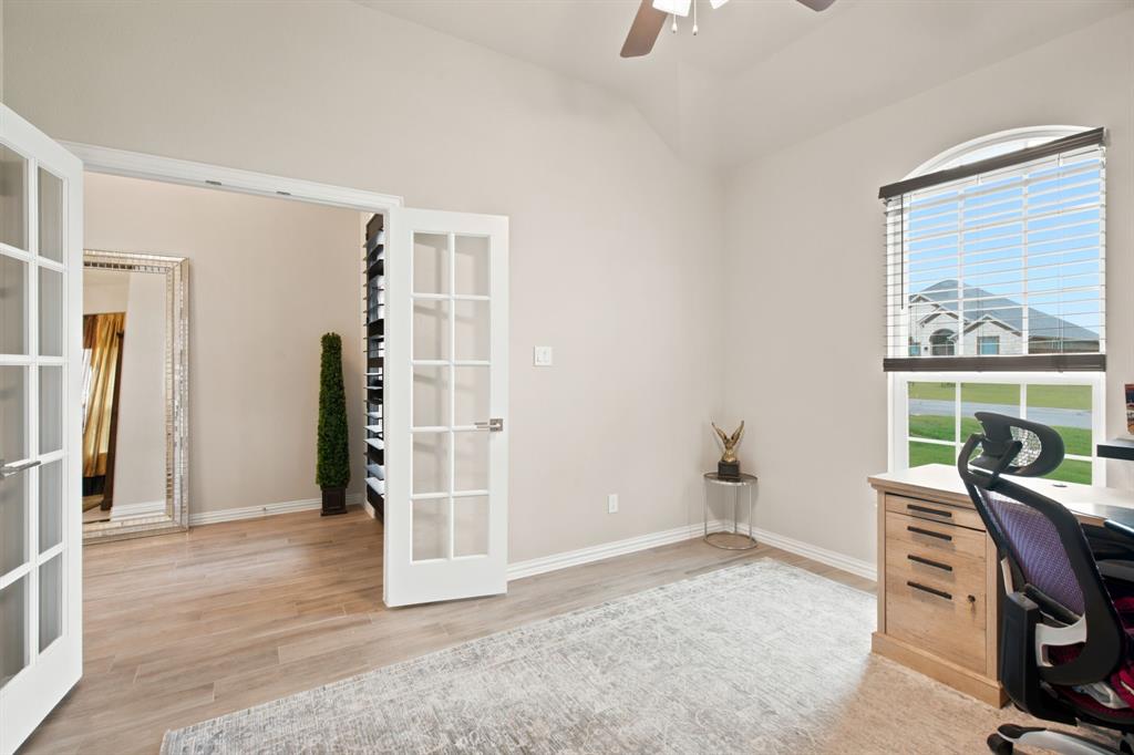 1128 Trinity Drive Springtown, TX 76082 - Photo 26 of 40