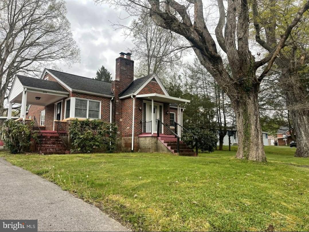 303 Crescent Road Beckley, WV 25801 - Photo 1 of 43