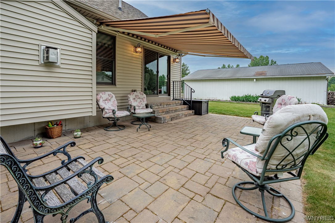 3075 Lockport Olcott Road Newfane, NY 14108 - Photo 11 of 47