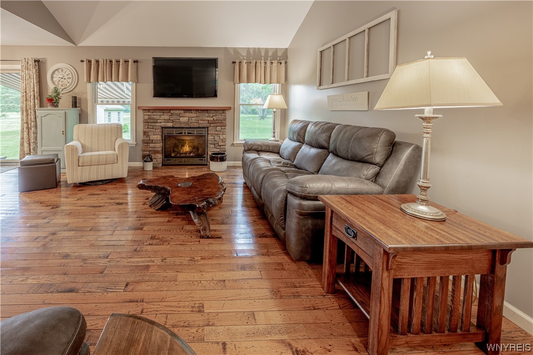 3075 Lockport Olcott Road Newfane, NY 14108 - Photo 17 of 47