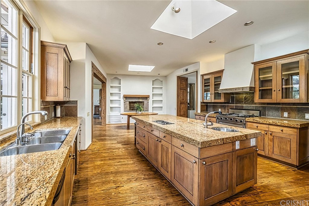 5537 Round Meadow Road Hidden Hills, CA 91302 - Photo 13 of 43