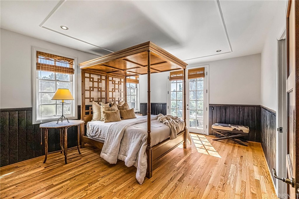 5537 Round Meadow Road Hidden Hills, CA 91302 - Photo 29 of 43