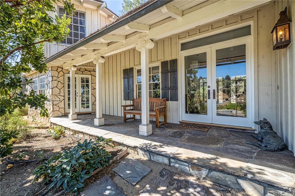 5537 Round Meadow Road Hidden Hills, CA 91302 - Photo 5 of 43