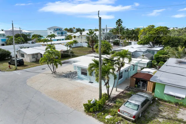 $699,000 | 487 116th Street Ocean, Marathon, FL 33050