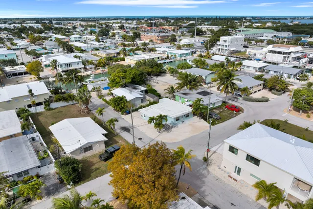 $699,000 | 487 116th Street Ocean, Marathon, FL 33050