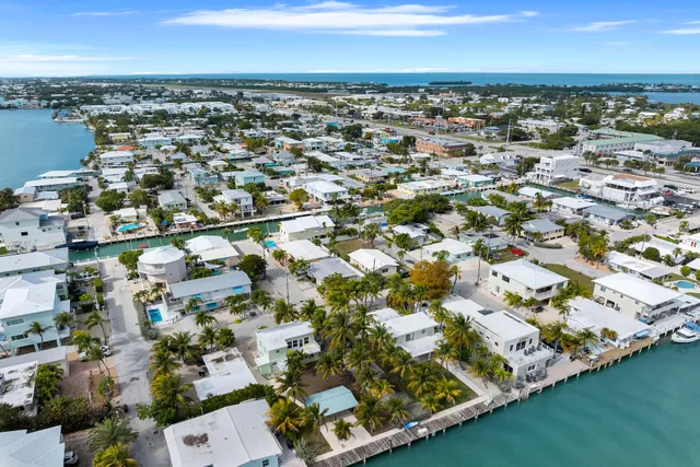 $699,000 | 487 116th Street Ocean, Marathon, FL 33050