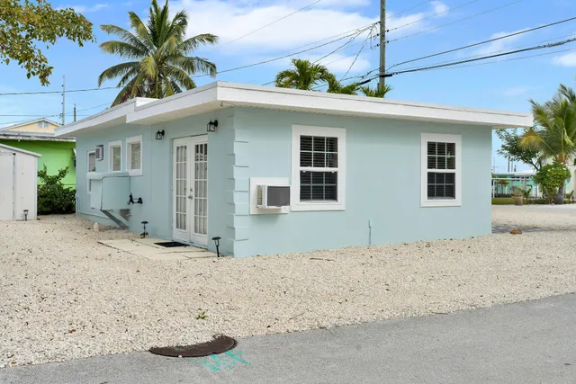 $699,000 | 487 116th Street Ocean, Marathon, FL 33050