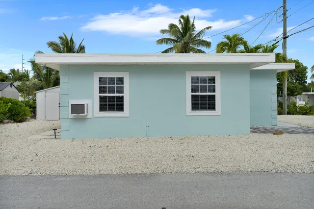 $699,000 | 487 116th Street Ocean, Marathon, FL 33050