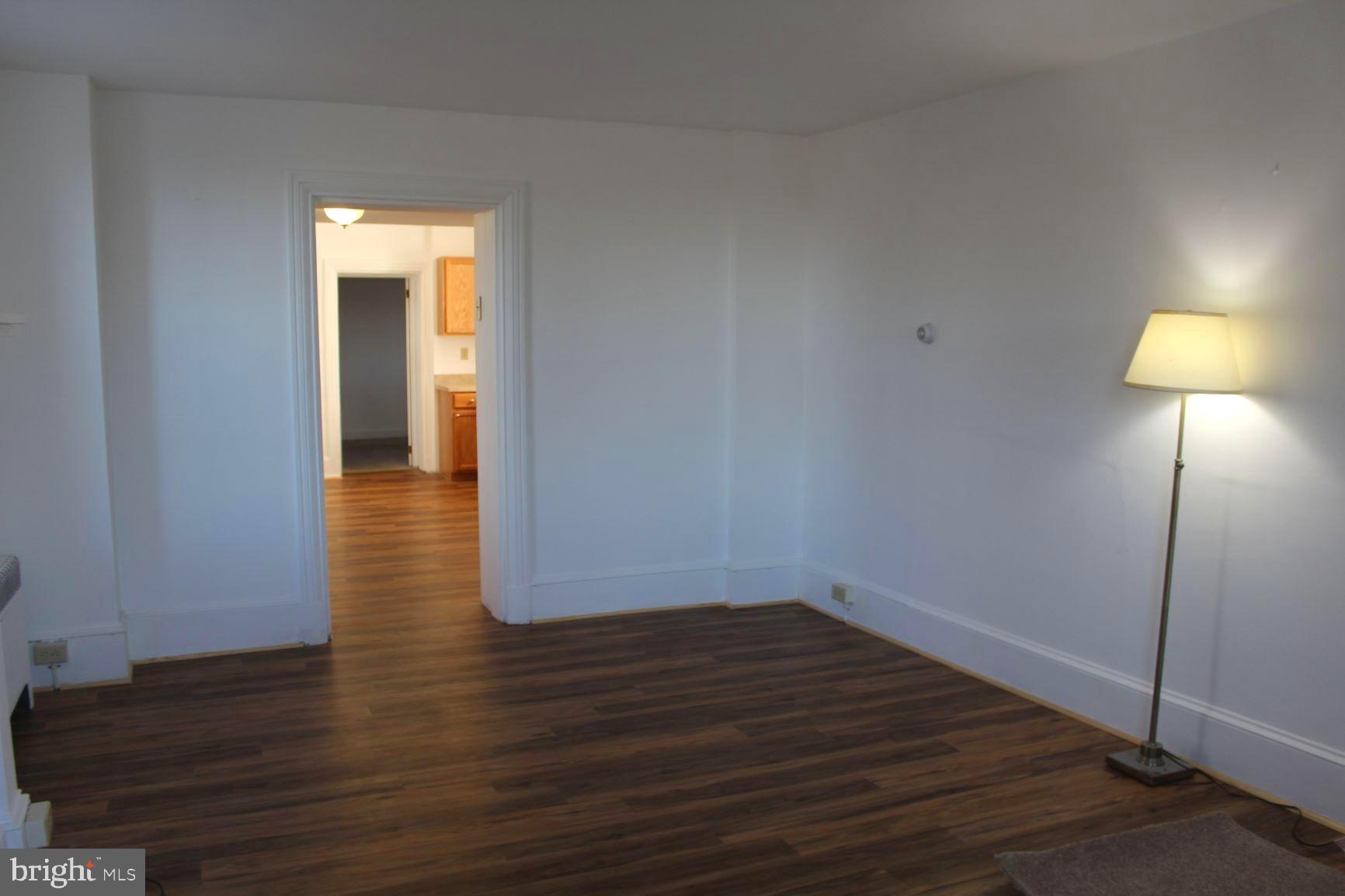 2729 # 1a Township Line Road Eagleville, PA 19403 - Photo 3 of 15 Living room