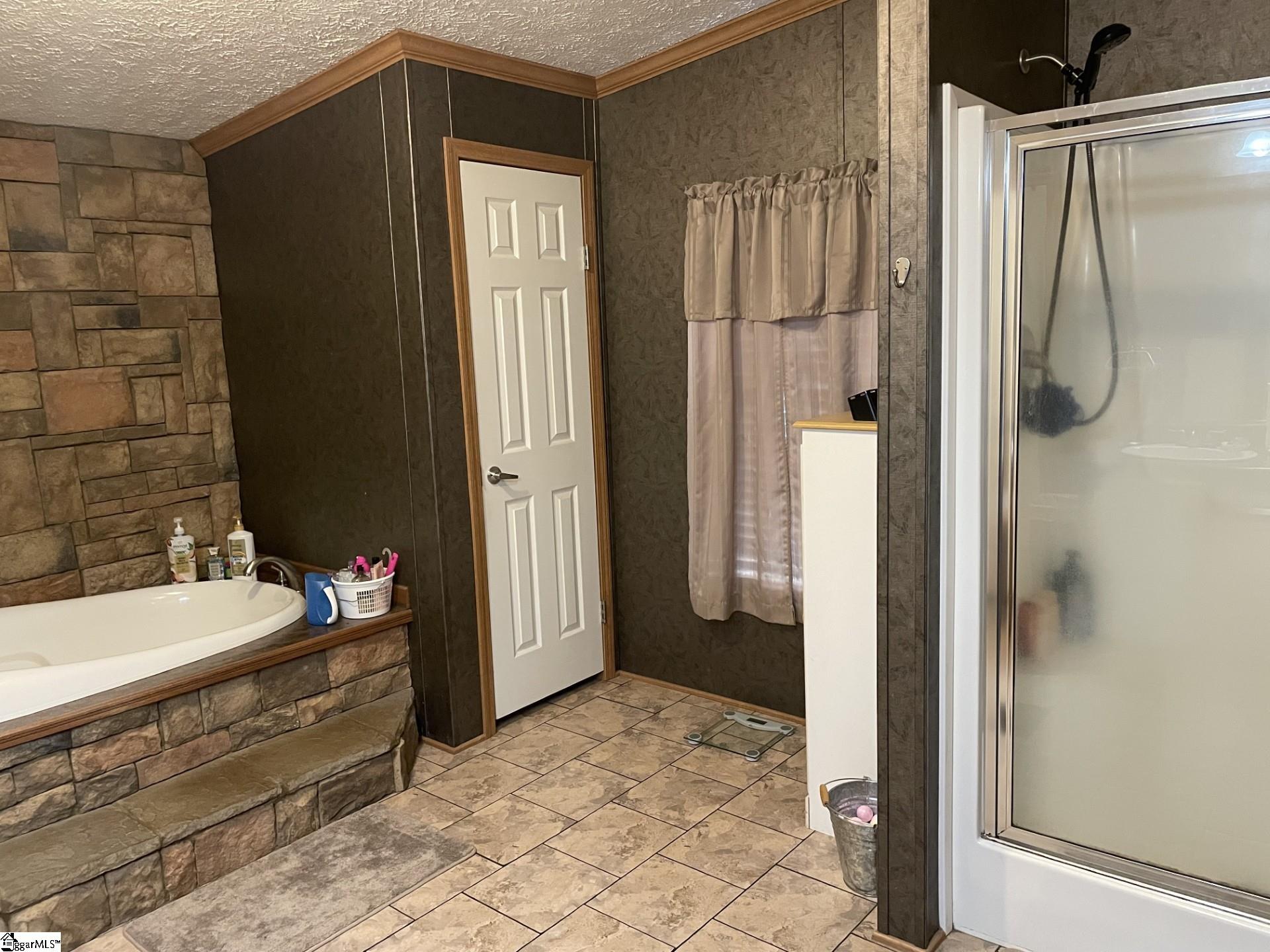 1004 Rolling Meadows Road Gray Court, SC 29645 - Photo 14 of 25
