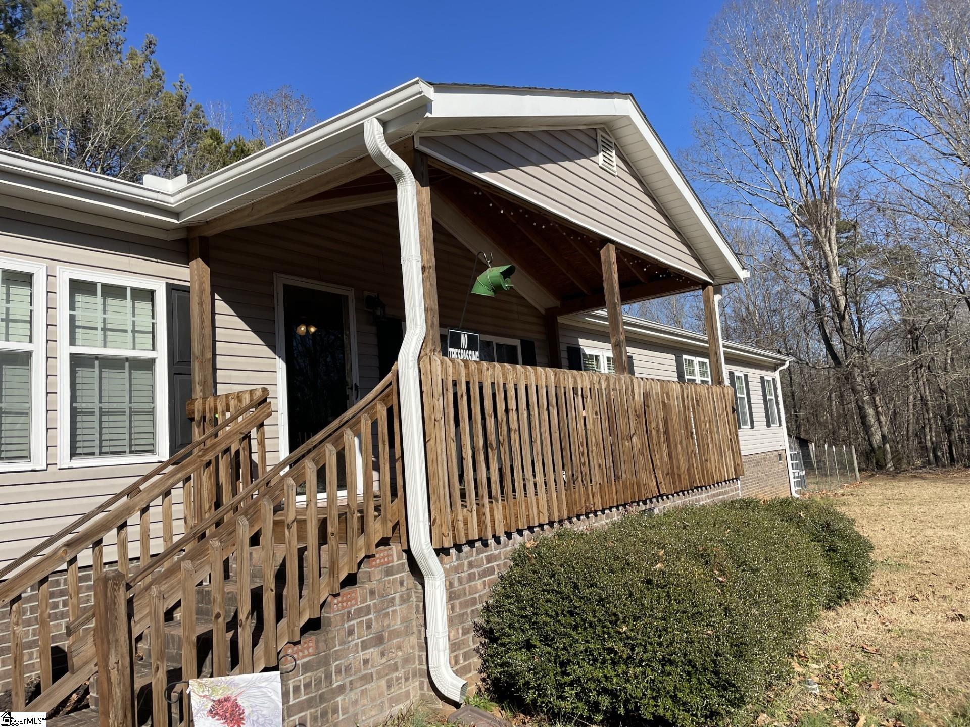 1004 Rolling Meadows Road Gray Court, SC 29645 - Photo 3 of 25