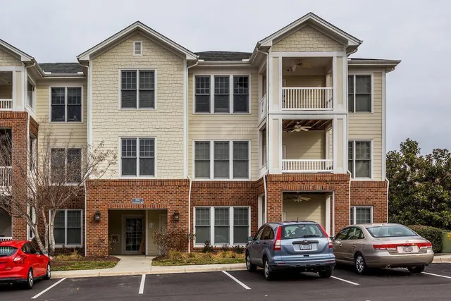 $1,700 | 738 Portstewart Drive, Cary, NC 27519