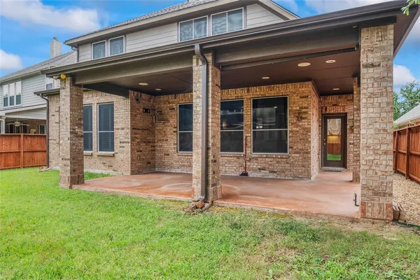 $575,000 | 1171 Bonham Parkway, Lantana, TX 76226