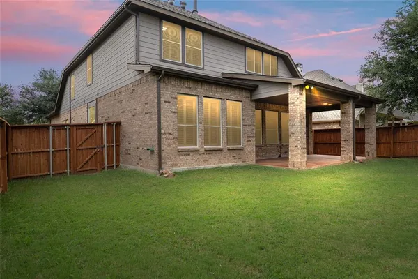 $575,000 | 1171 Bonham Parkway, Lantana, TX 76226